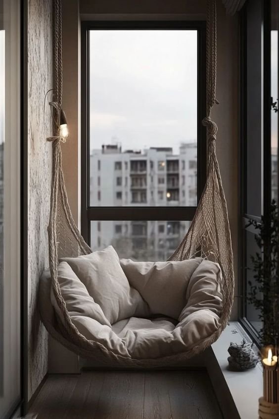 Hanging Hammock Corner