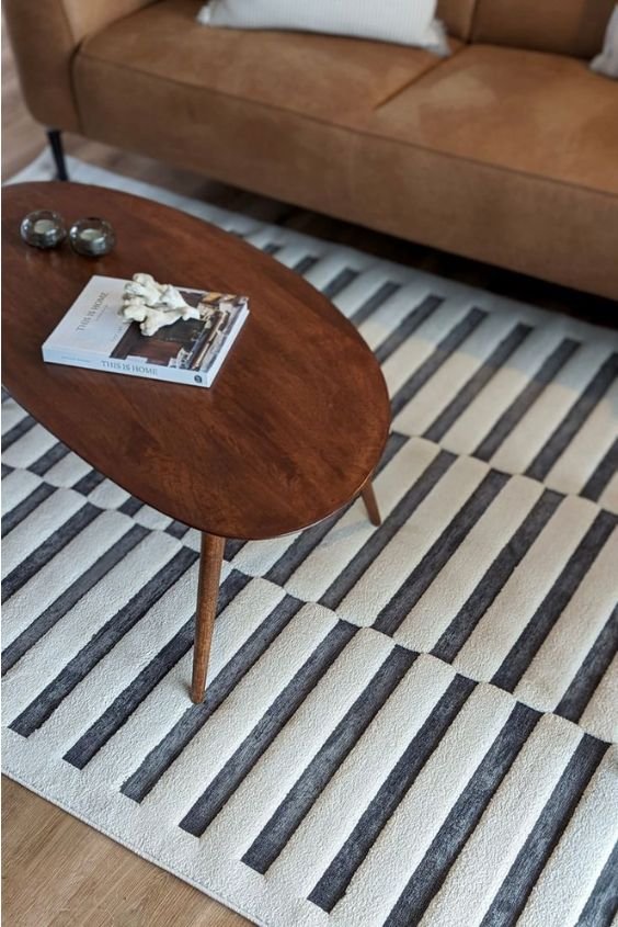 High-Low Pile Rugs for Textural Contrast