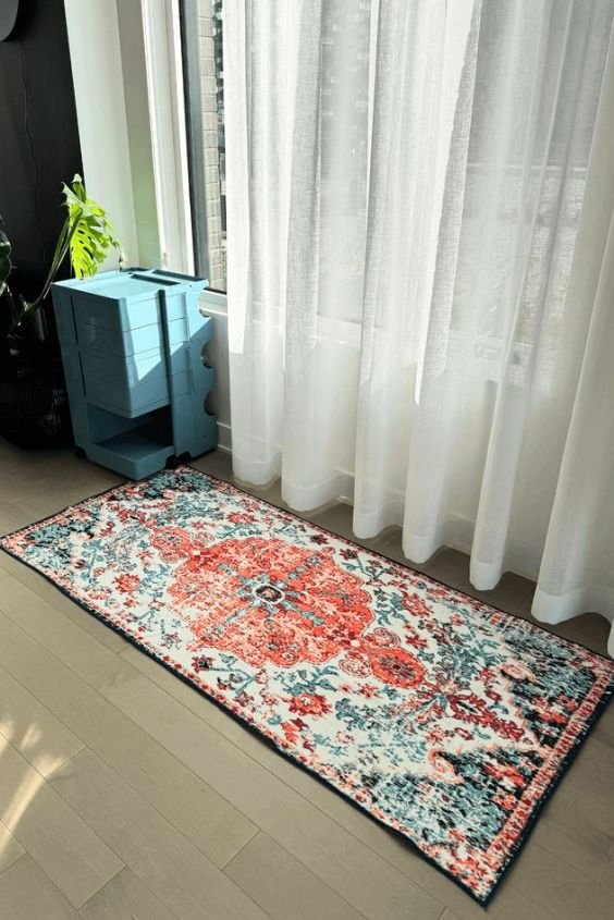 Layered Colors for a Vibrant Look