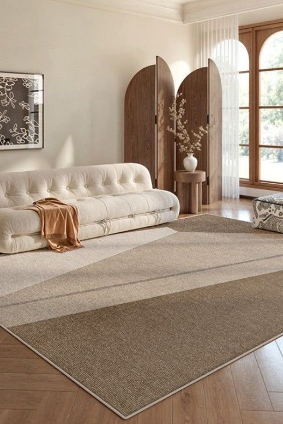 Monochromatic Rugs for Modern Minimalism