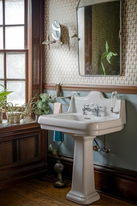 Opt for a Pedestal Sink for a Classic Look