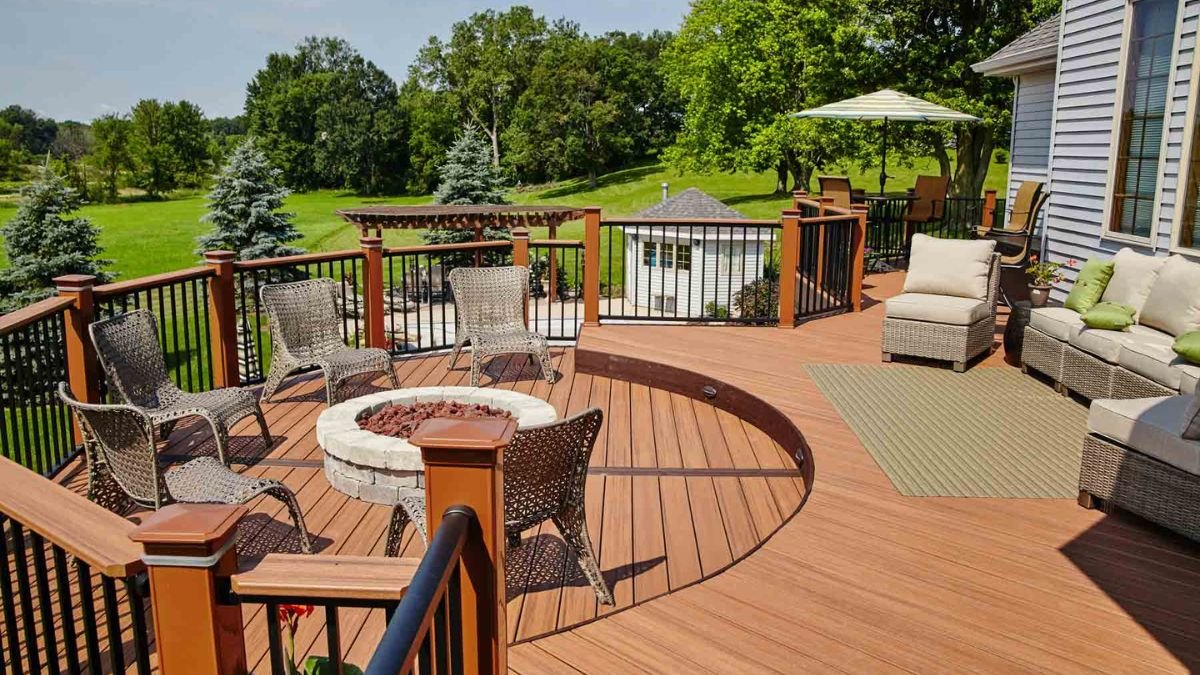 Backyard Deck Ideas