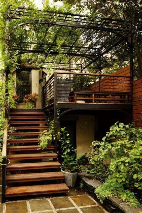 Deck with a Green Roof