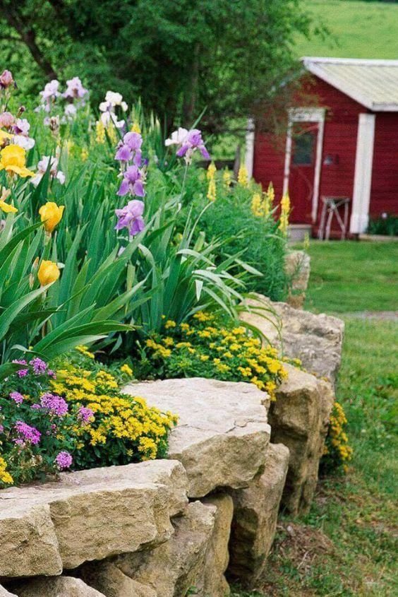 Keep It Simple with a Coordinated Color Palette