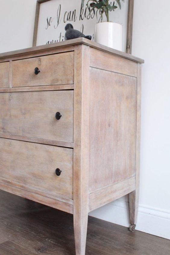 Whitewashed Wood Finish