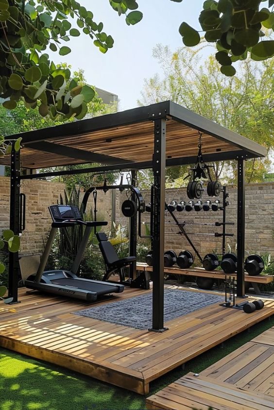 Rock-Solid Outdoor Bench for Versatile Training