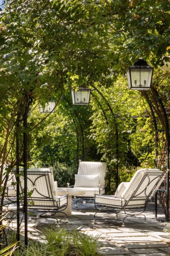 Small Garden Retreat