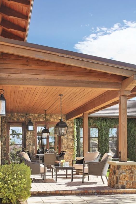 Stone & Wood Combination Roof