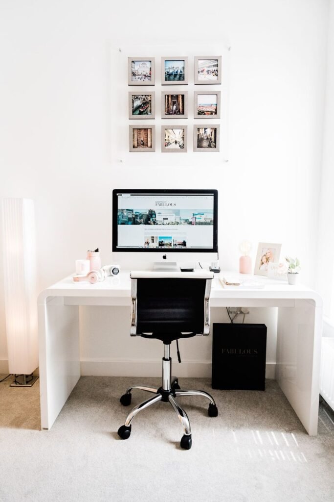 Keep Your Home Office Calm and Clear