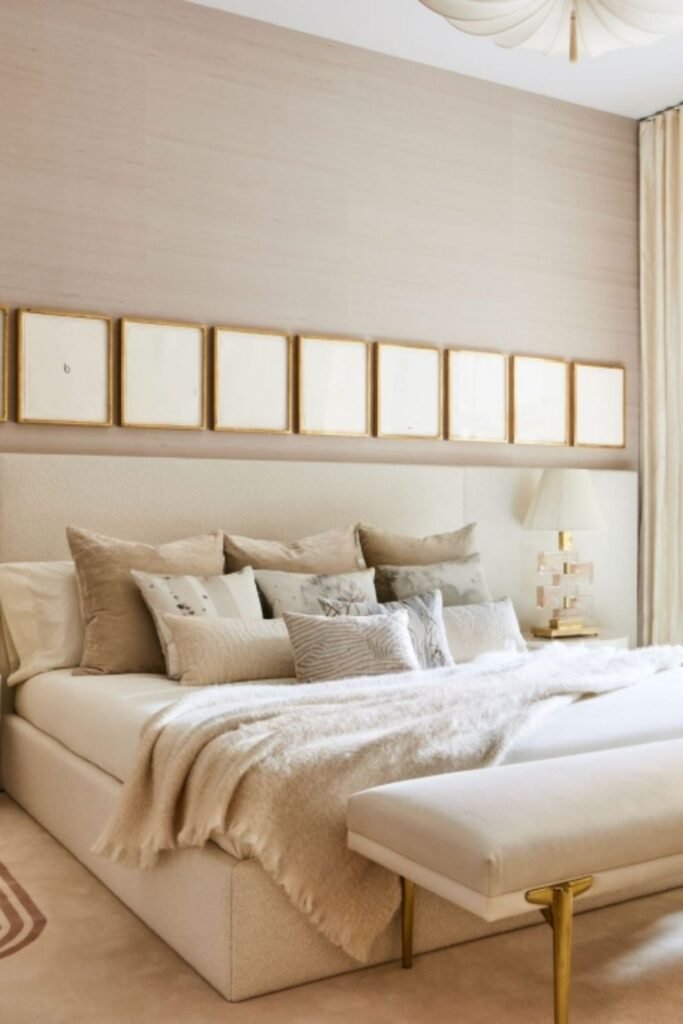 Monochromatic Boho-Chic Ambiance